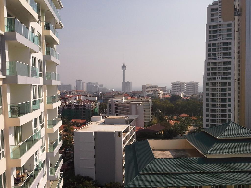 Cosy Beach View Apartments Pattaya Zewnętrze zdjęcie