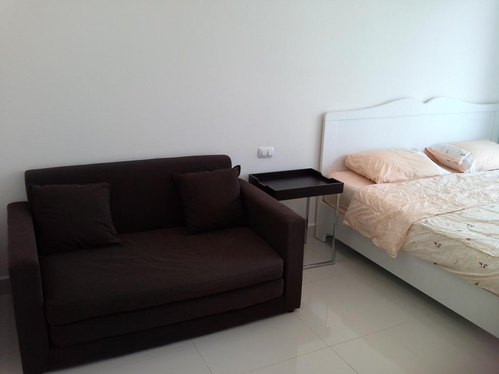 Cosy Beach View Apartments Pattaya Zewnętrze zdjęcie