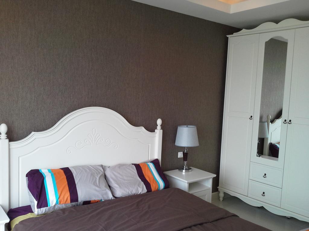 Cosy Beach View Apartments Pattaya Zewnętrze zdjęcie