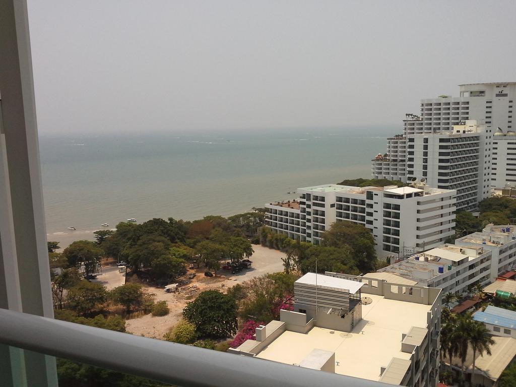 Cosy Beach View Apartments Pattaya Zewnętrze zdjęcie