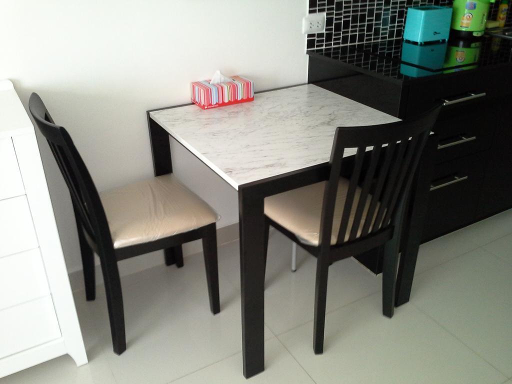 Cosy Beach View Apartments Pattaya Zewnętrze zdjęcie