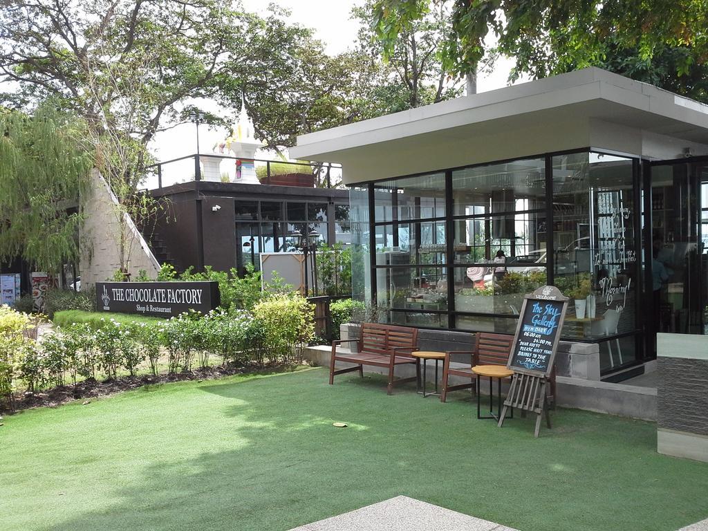 Cosy Beach View Apartments Pattaya Zewnętrze zdjęcie